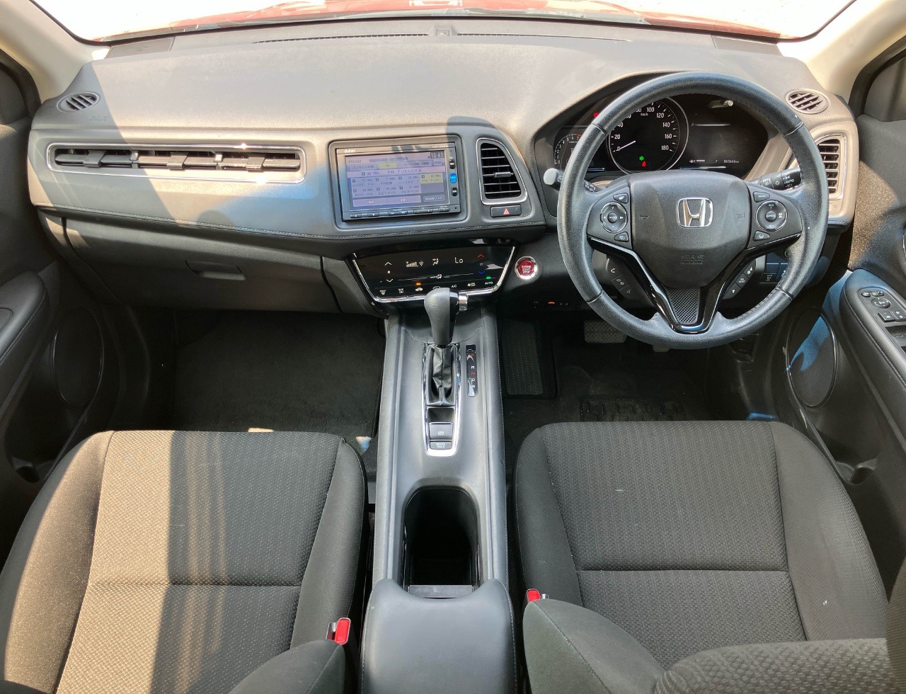 HONDA VEZEL HYBRID XSENSING 2017